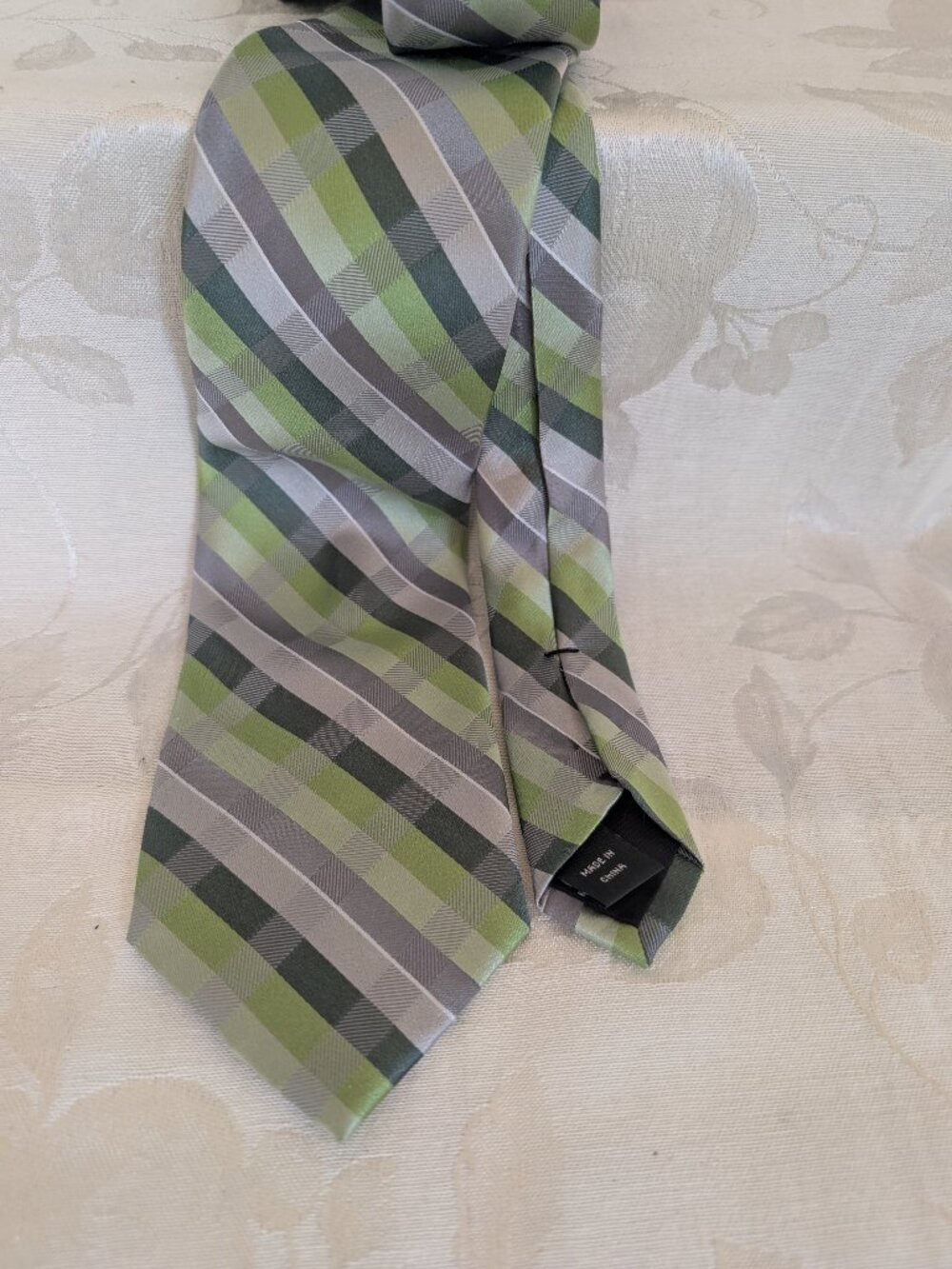 MICHAEL KORS 100% Silk Tie